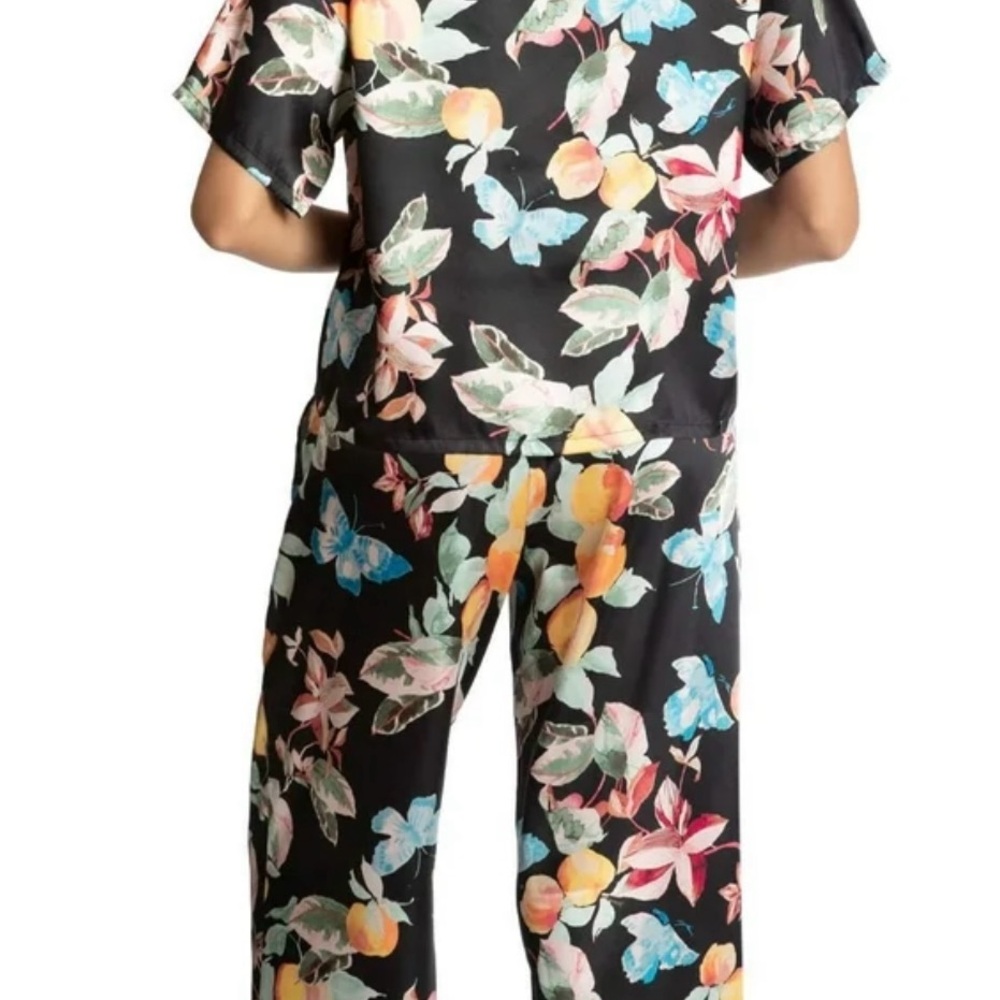 Secret Treasures Satin Cropped Pj Set Butterflies XL BNWT - Picture 3 of 13